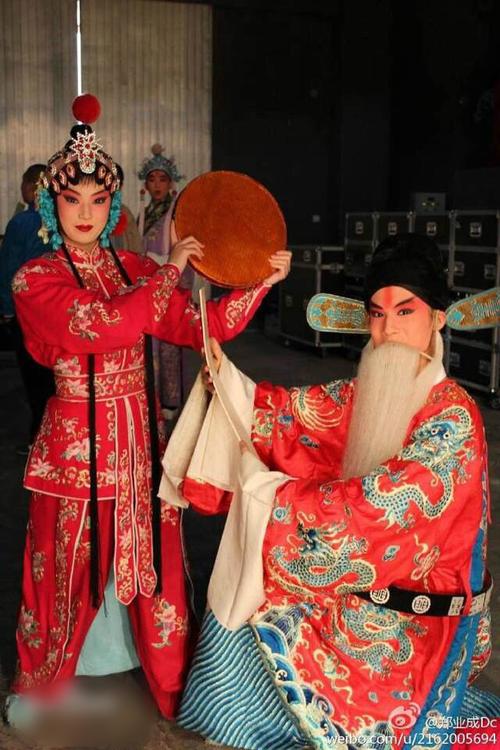 http://www.119127.cn/pics/star/pic/a51b4359175bd8af8adffc40b2aeccb9.jpg