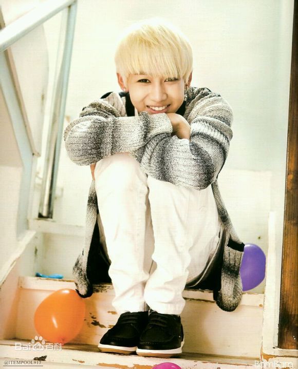 http://www.119127.cn/pics/star/pic/a7dac32bbb2600de824431eaf537f5a0.jpg