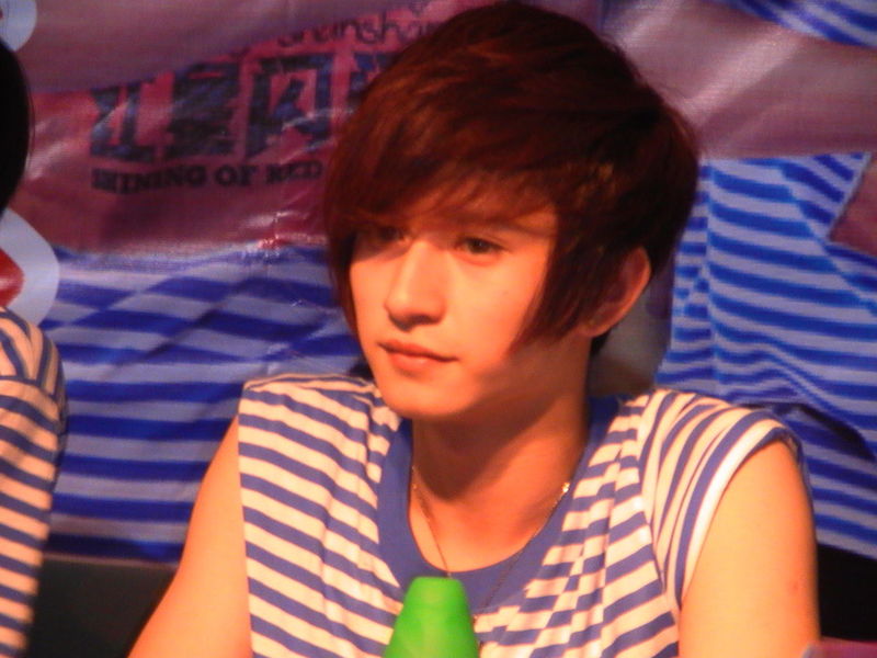 http://www.119127.cn/pics/star/pic/a803/5889a5949ee6896329ed84b28069.jpg