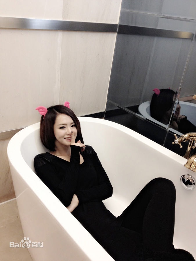 http://www.119127.cn/pics/star/pic/a98865d168a79a8a37bd909a28448ed0.jpg