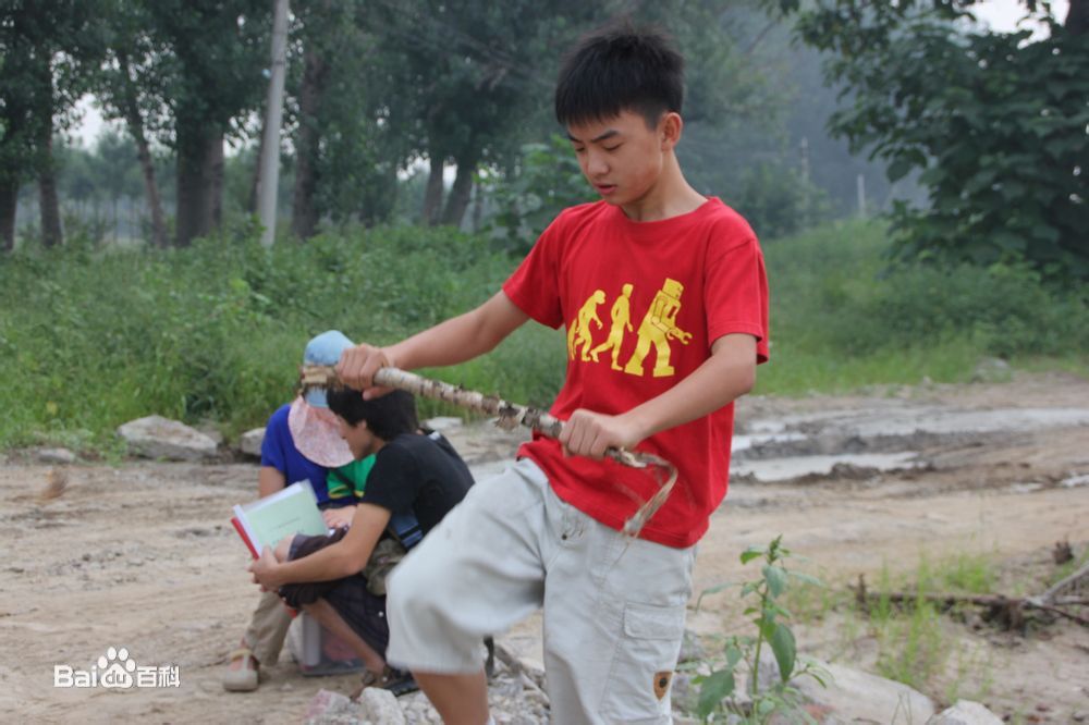 http://www.119127.cn/pics/star/pic/ab2a7b749a4a13054eda1e7058b9eb7d.jpg