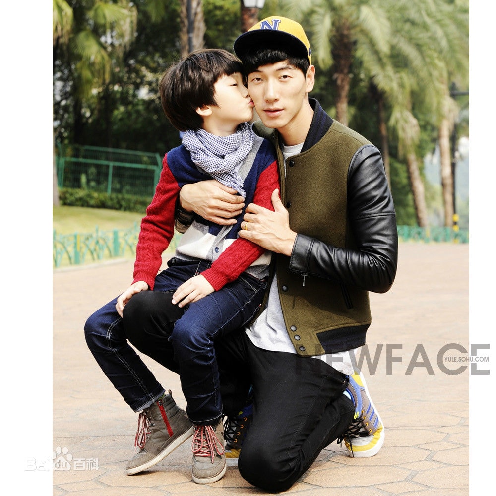 http://www.119127.cn/pics/star/pic/acd43addebd0787e40794bb7ec35092d.jpg