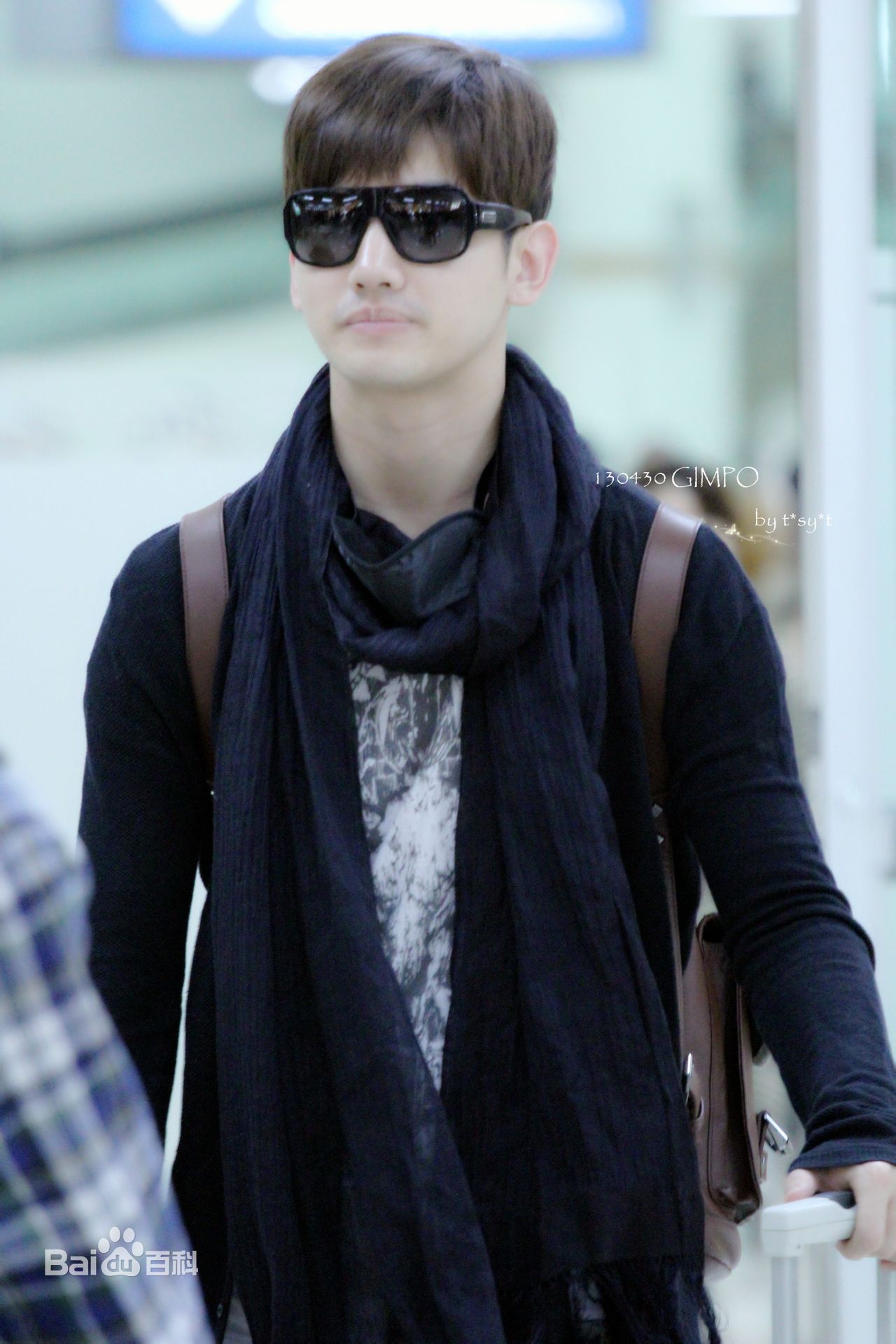 http://www.119127.cn/pics/star/pic/ae44ae558619c071d5112ea2dd47fff6.jpg