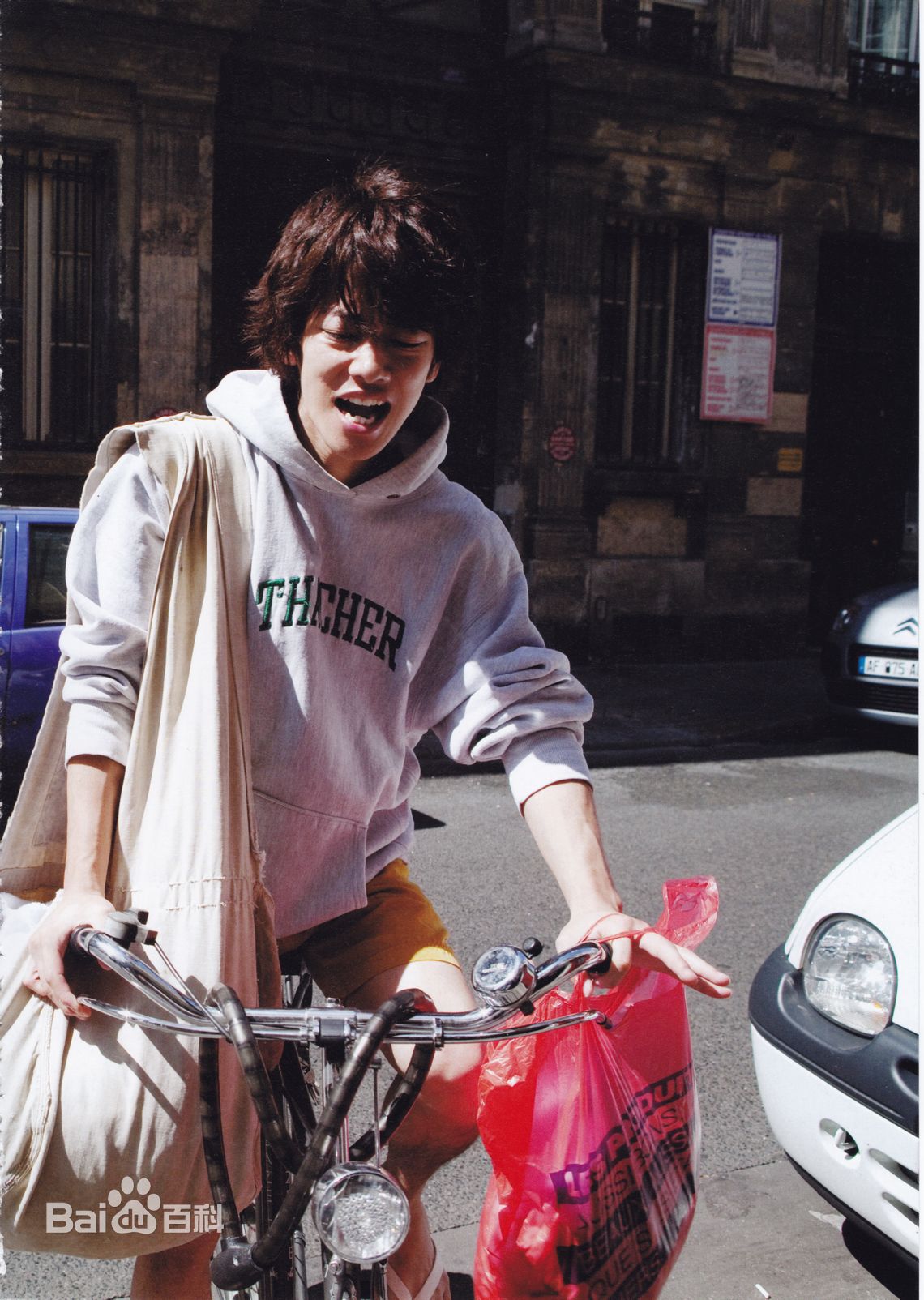 http://www.119127.cn/pics/star/pic/af177a5355cb8c7e57245b26ae240c26.jpg