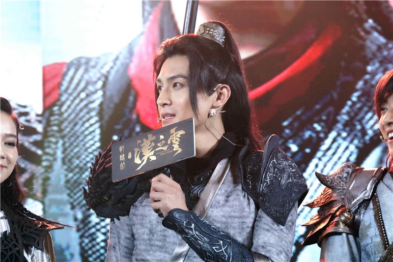 http://www.119127.cn/pics/star/pic/b07e79e7634cee63cb709fd7371b1eb5.jpg