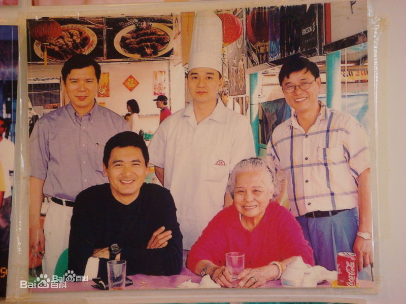 http://www.119127.cn/pics/star/pic/b0a8a3bc526720a2d93423ea36aaf162.jpg