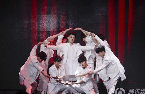 http://www.119127.cn/pics/star/pic/b1da392e742217e62e175b82946aaefe.jpg