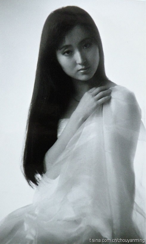 http://www.119127.cn/pics/star/pic/b1e38dc4070bcf25f95d0fbf9e05e586.jpg