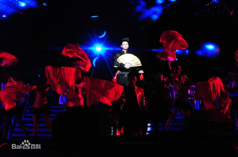 http://www.119127.cn/pics/star/pic/b21bb8d5cf8a2047c02a2e055ce476b5.jpg
