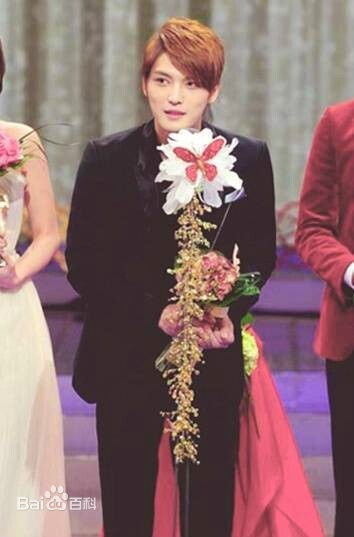 http://www.119127.cn/pics/star/pic/b21c1cee4be56d560e3fb000f4a05ed9.jpg