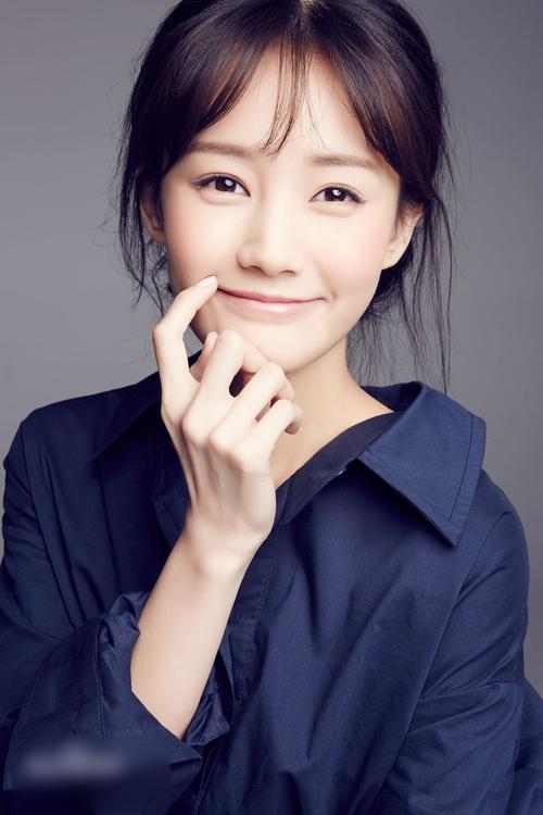 http://www.119127.cn/pics/star/pic/b24d02dc4c12d4cb6947febbbca242b8.jpg