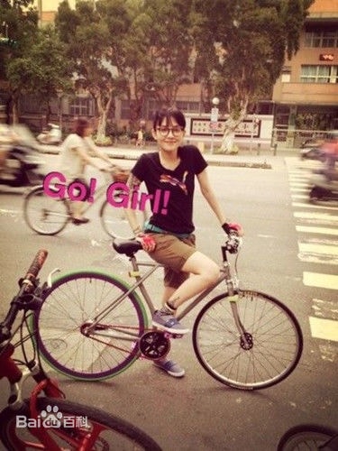 http://www.119127.cn/pics/star/pic/b2987c43bcb44f084a5279bde4dfdf1b.jpg