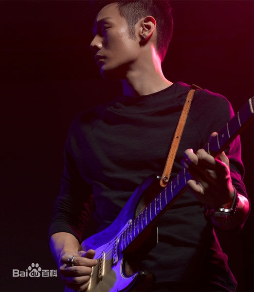 http://www.119127.cn/pics/star/pic/b2caee9b9a4dba893d6d24319947d287.jpg