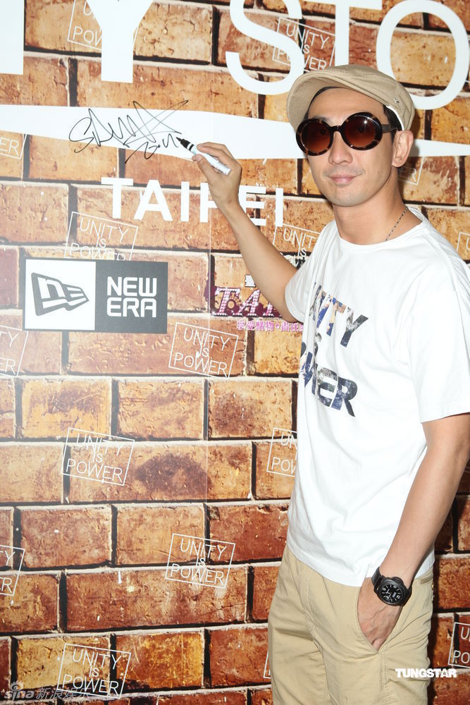 http://www.119127.cn/pics/star/pic/b425/395540c672b96c7b1b9b1b9e3e79.jpg