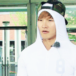 http://www.119127.cn/pics/star/pic/b44f0ff9a527ad4c22dfda09bf997c7d.jpg