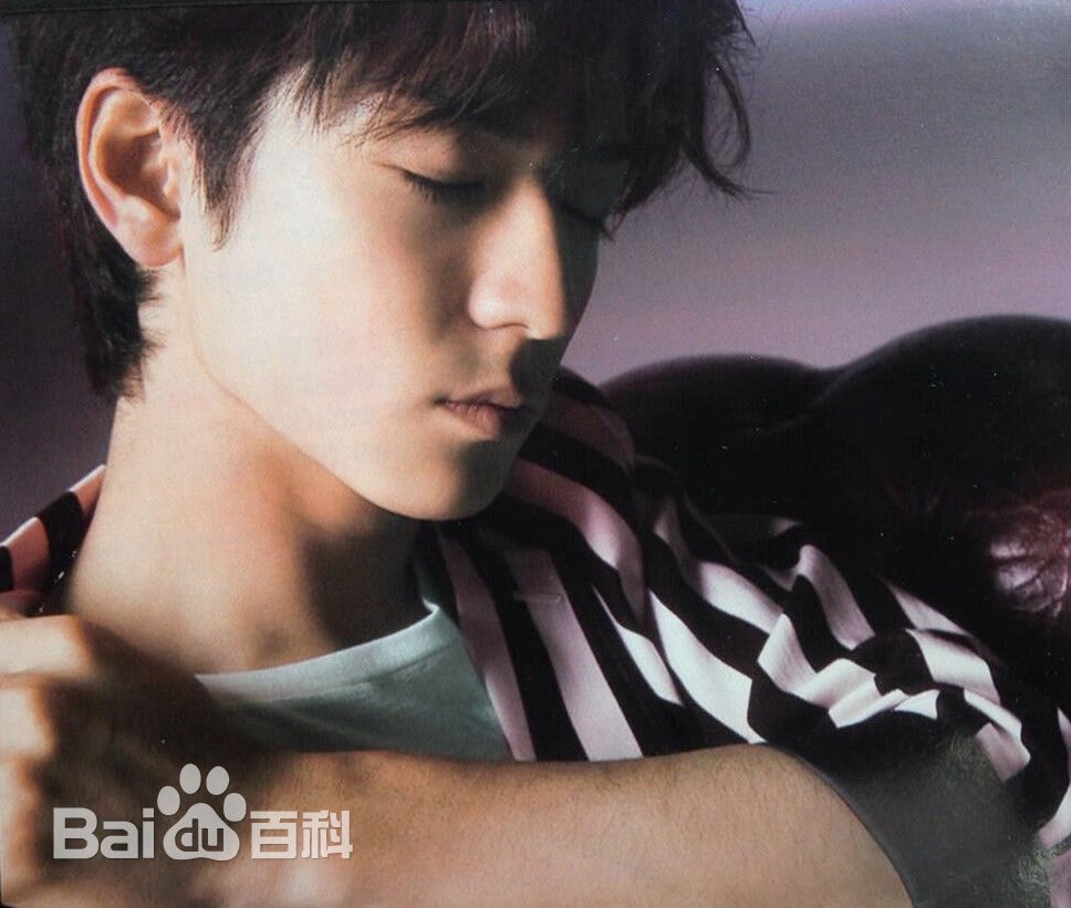 http://www.119127.cn/pics/star/pic/b4aeac01ec953b6fdded4bcf87d6e7a9.jpg