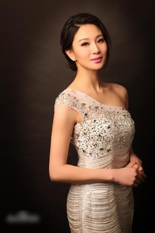http://www.119127.cn/pics/star/pic/b4bcc971068221e699b66bec8db660b5.jpg