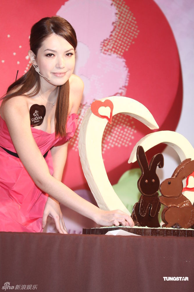 http://www.119127.cn/pics/star/pic/b5b1/919b1a43db03d0d2651e2cc9ec76.jpg