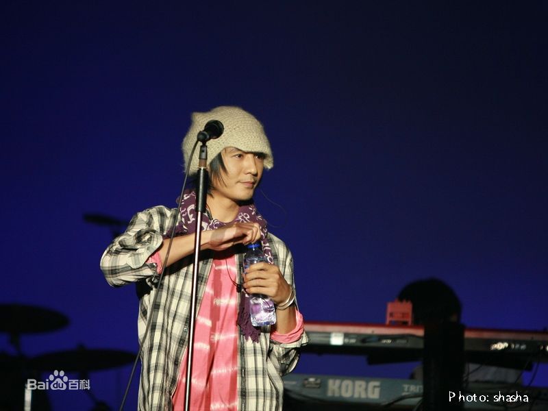 http://www.119127.cn/pics/star/pic/b5bcfc2e8d409e605df4c3eb35047b6c.jpg