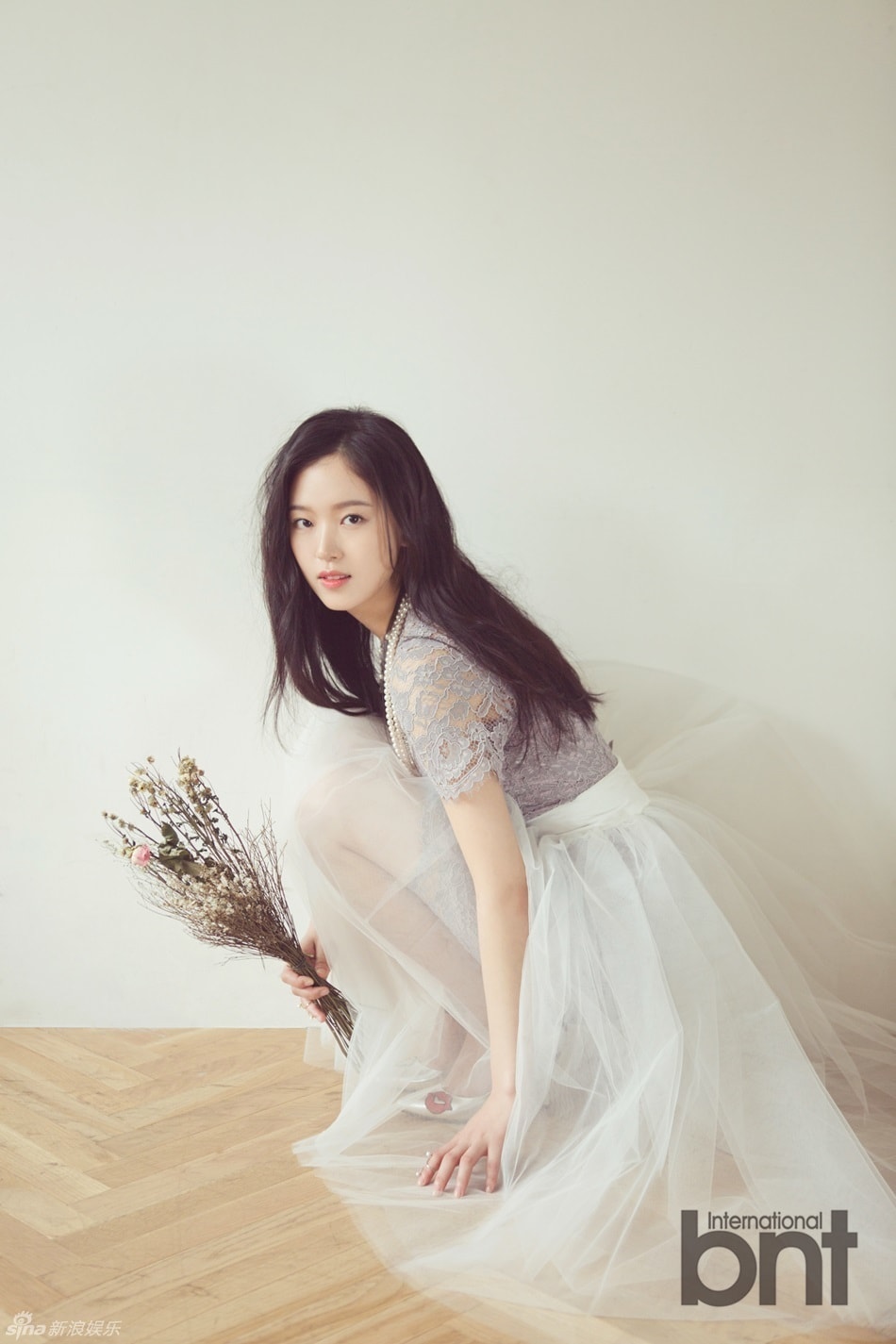 http://www.119127.cn/pics/star/pic/b663569cabf093dee5f631e525012ea7.jpg