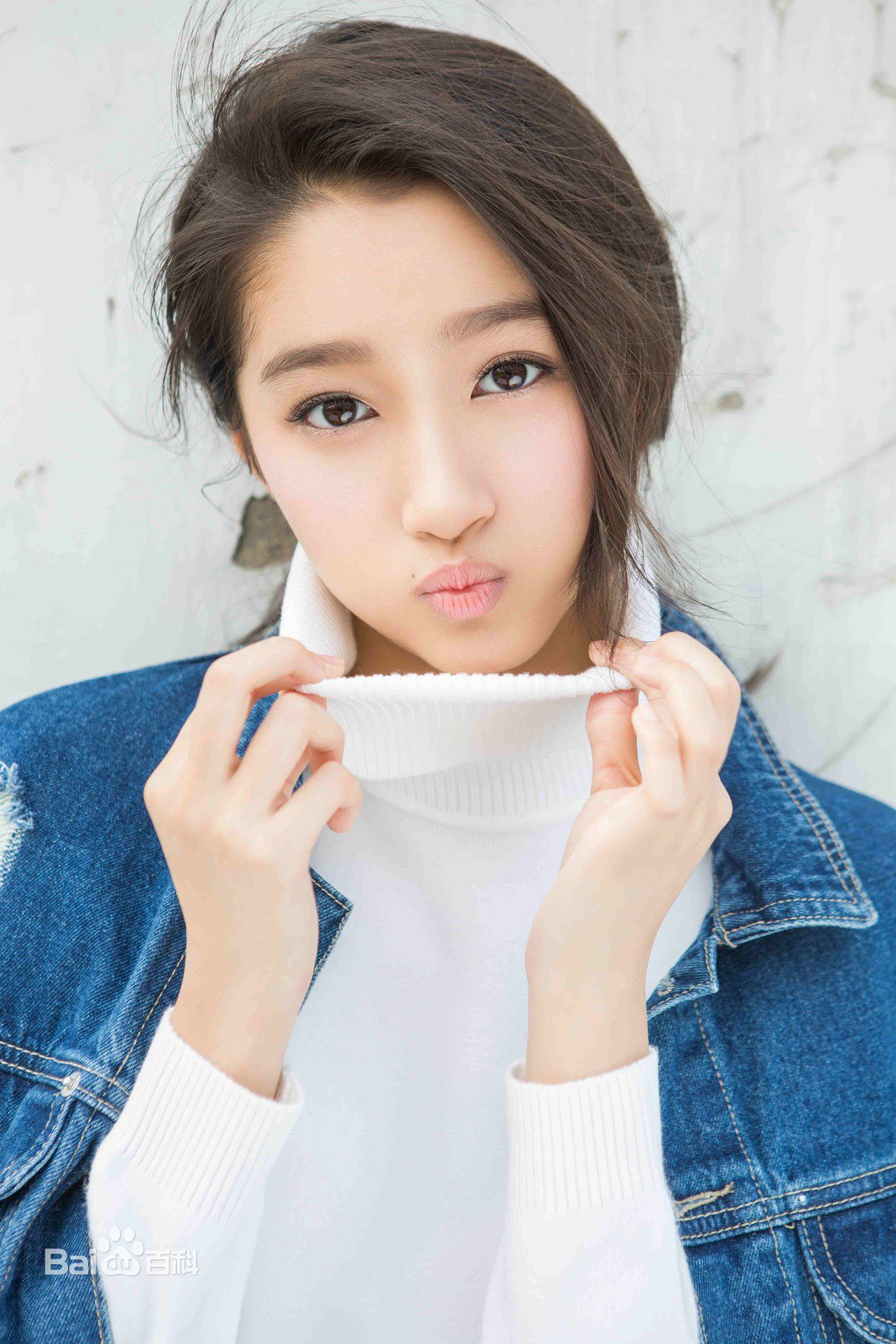 http://www.119127.cn/pics/star/pic/b66e61586796ba19486ce3ce999e53bf.jpg