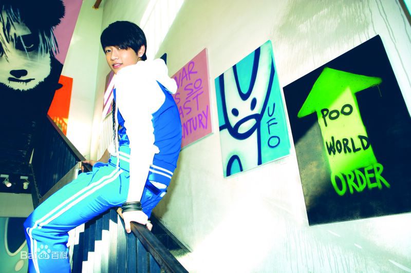 http://www.119127.cn/pics/star/pic/b69cdd915a9f88c3fe42d5b3a7d42cbf.jpg