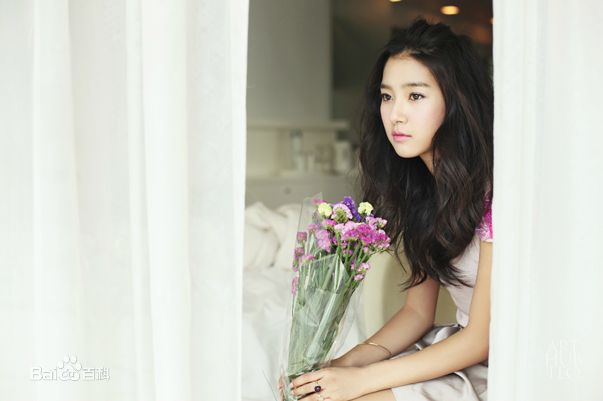 http://www.119127.cn/pics/star/pic/b6ccd4903242d3bcac6511d9d3bd04d7.jpg