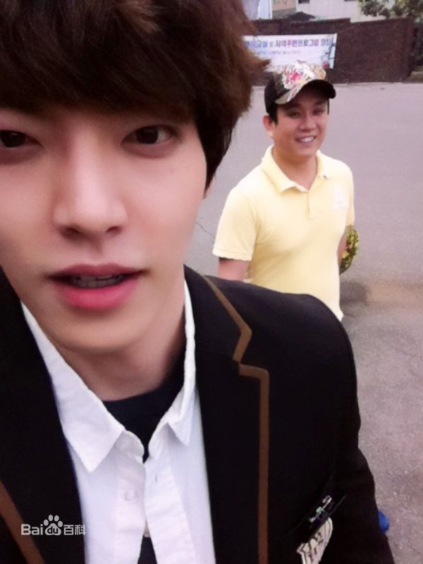 http://www.119127.cn/pics/star/pic/b7744e613bdfeb61ac57c5a5df8cf4be.jpg