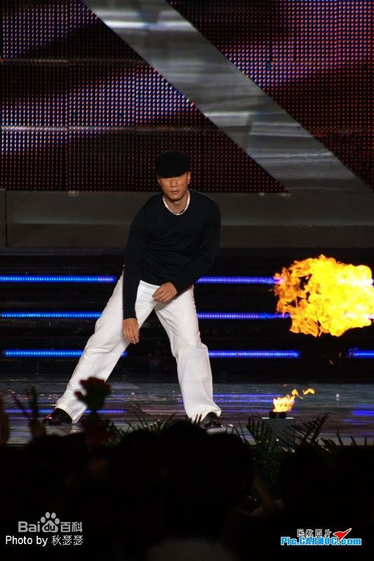 http://www.119127.cn/pics/star/pic/b88311b8c2e367a8e913ba802054d707.jpg