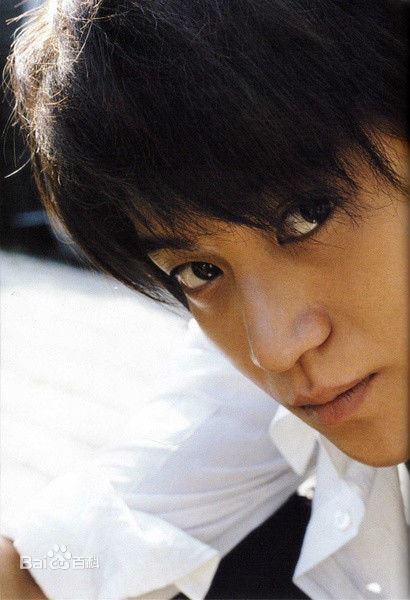 http://www.119127.cn/pics/star/pic/b8aa12286f13a6eb47c319bf03f7b12b.jpg
