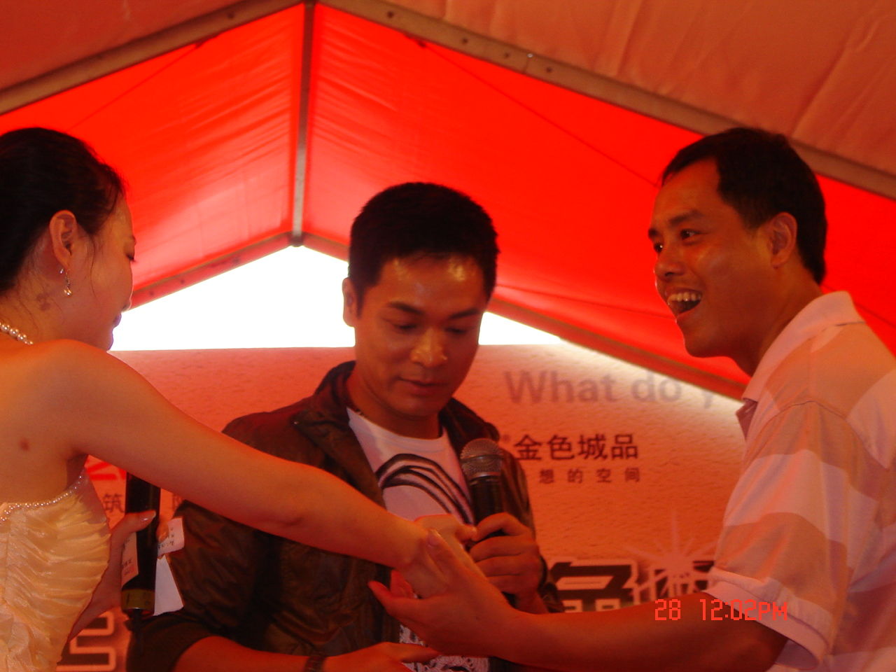 http://www.119127.cn/pics/star/pic/b96736546076f9b009b6936ce058fd83.jpg