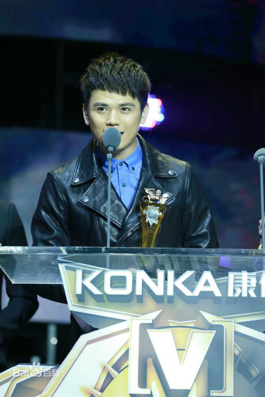 http://www.119127.cn/pics/star/pic/b98f4dabf8fcabae7aca979089ff90b1.jpg