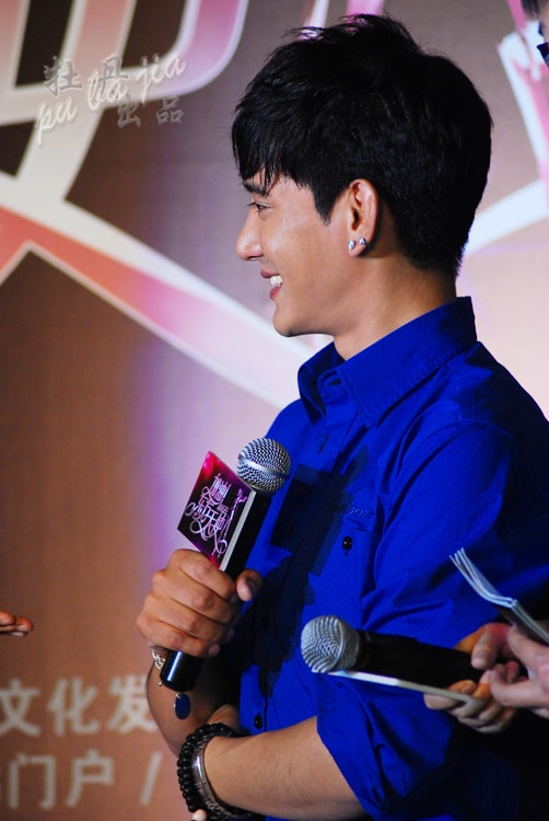 http://www.119127.cn/pics/star/pic/bbcd08ca521fbf569e9ed6c36580f9f6.jpg