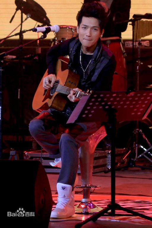 http://www.119127.cn/pics/star/pic/bbfa6f1a17a1243236d42cd4c850b3d0.jpg