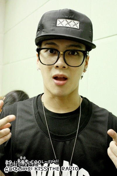 http://www.119127.cn/pics/star/pic/bd10b8c5416501ae0928e4c0861d4b83.jpg