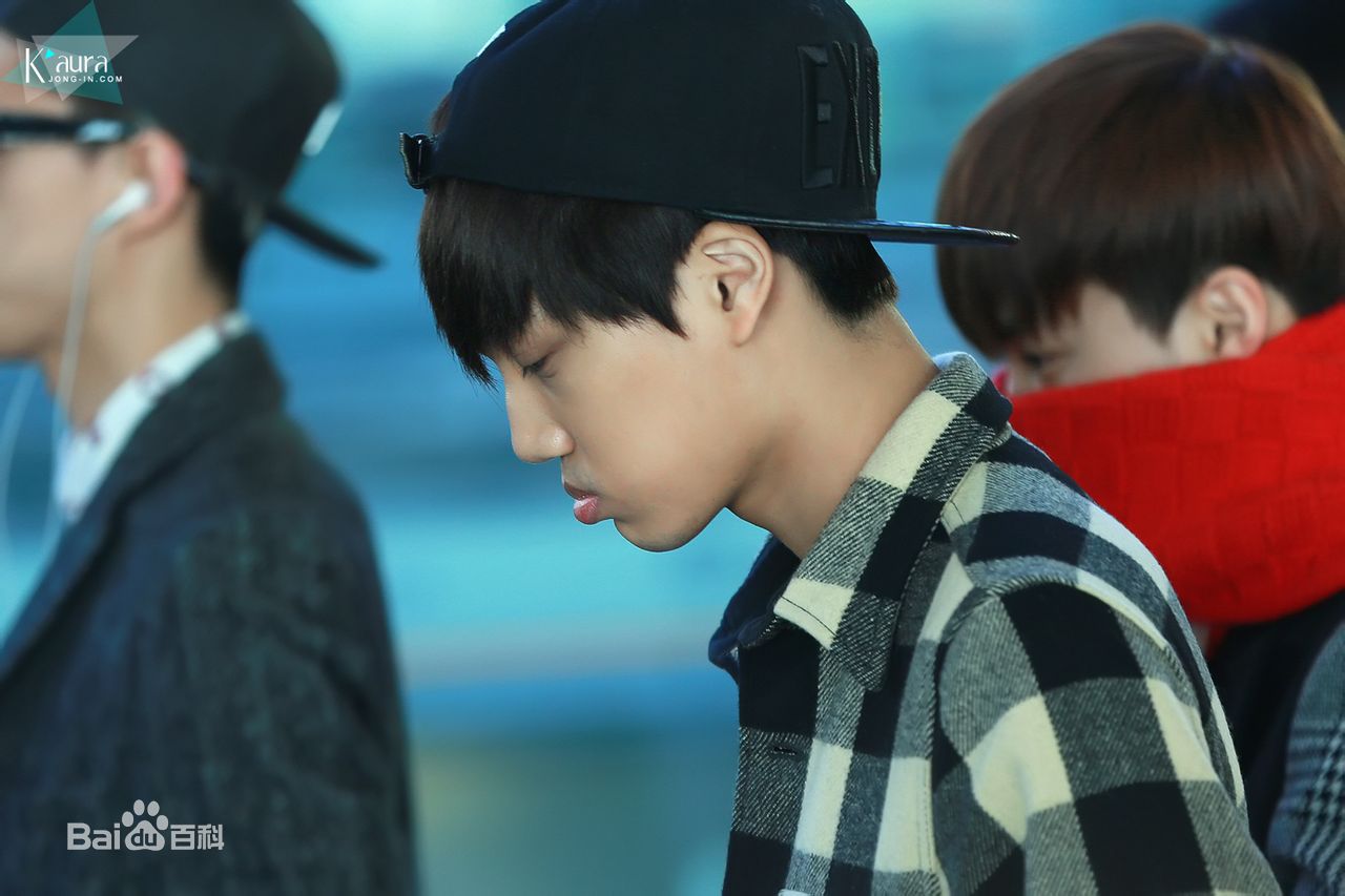 http://www.119127.cn/pics/star/pic/bf6fe4c1a92254b150badf6a7304be66.jpg