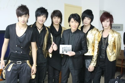 http://www.119127.cn/pics/star/pic/bf7e/5d5e2b196a29c5183e0e927b320e.jpg