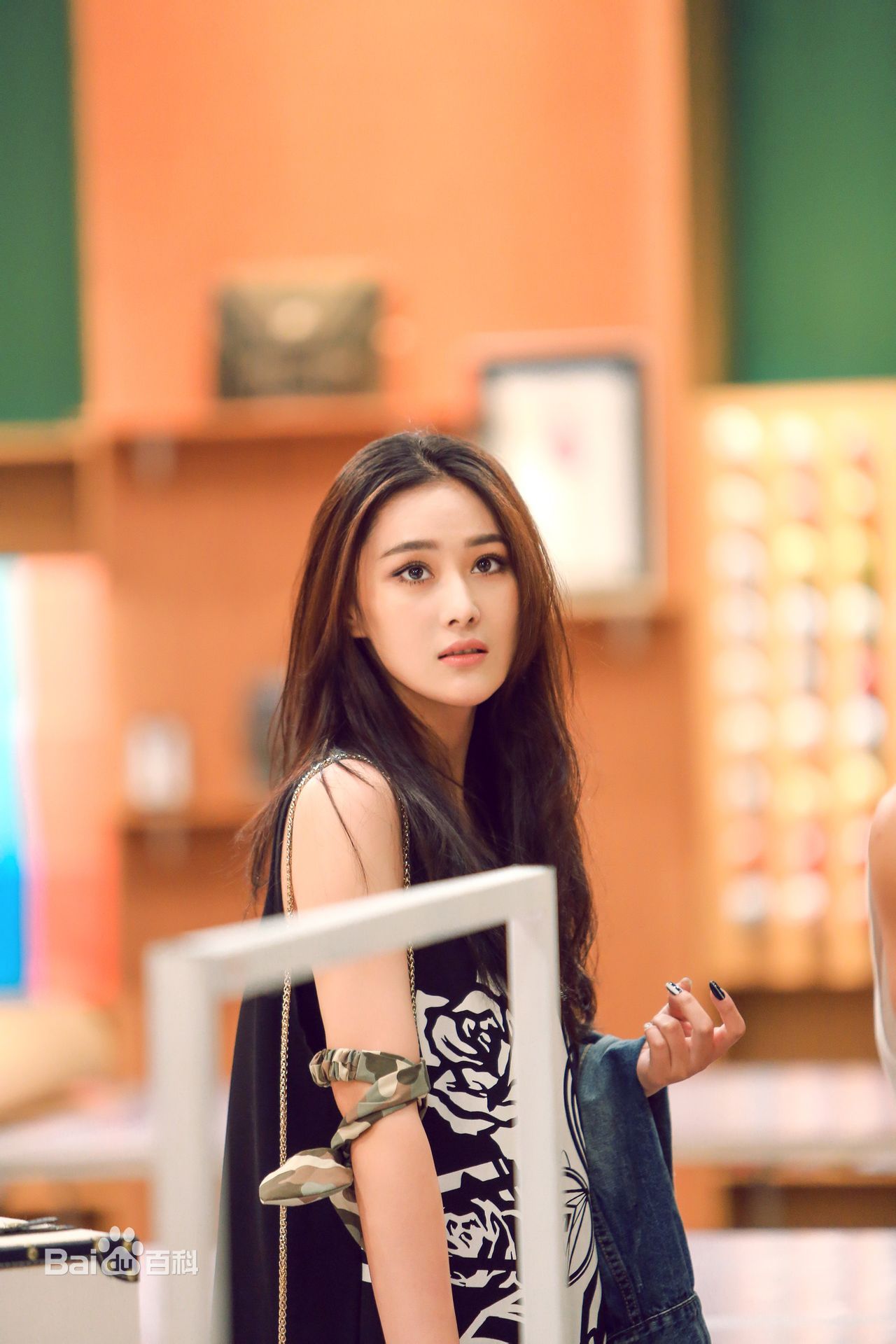 http://www.119127.cn/pics/star/pic/bf9990c00b53fac65c23f6c5ec2ae3b9.jpg