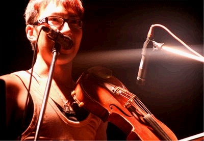 http://www.119127.cn/pics/star/pic/c10190d731c78caeb7b59293eff7907c.jpg