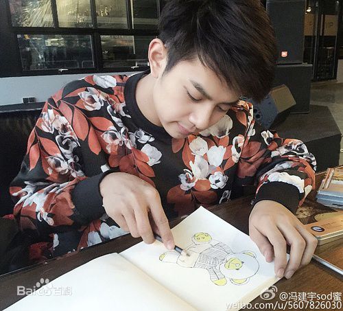 http://www.119127.cn/pics/star/pic/c109de1e82946583cefcbcf345b89d3d.jpg