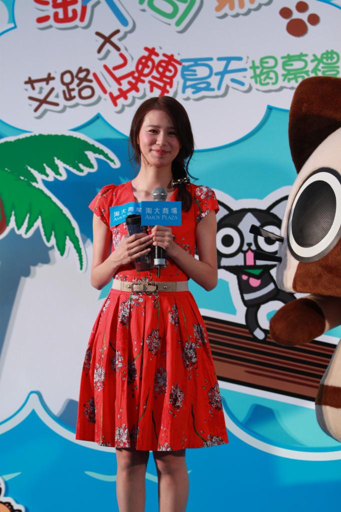 http://www.119127.cn/pics/star/pic/c10a/19e710733da701de1e0352630d86.jpg