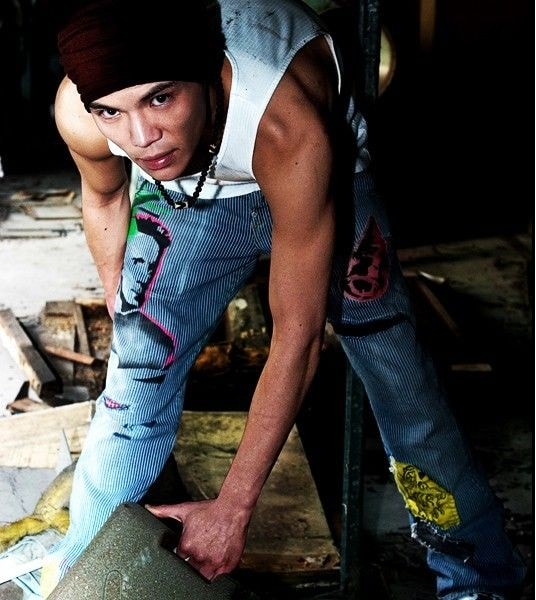 http://www.119127.cn/pics/star/pic/c1790084c9907b16709c56f2d94289aa.jpg