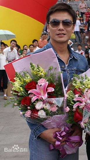http://www.119127.cn/pics/star/pic/c1c2307f074eef4c86737550ad4bc3d1.jpg