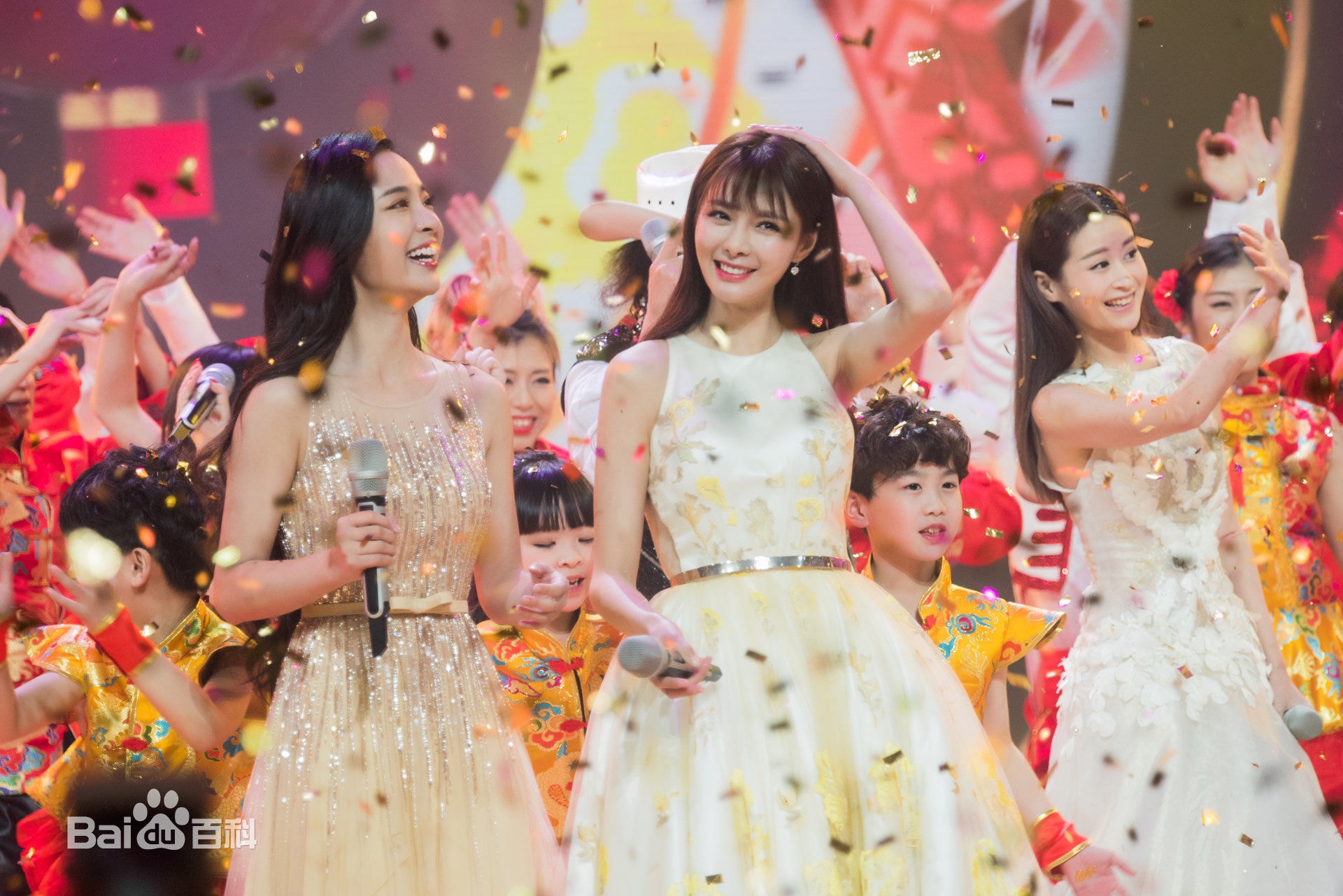 http://www.119127.cn/pics/star/pic/c1cd51e1cb76e046341e92617be8e56c.jpg