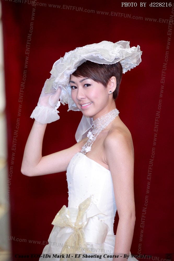 http://www.119127.cn/pics/star/pic/c1f8290e88ae64399dcb1d74583a8366.jpg