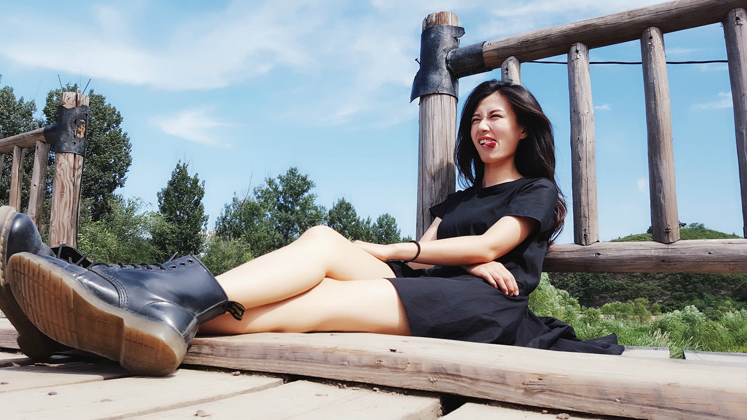 http://www.119127.cn/pics/star/pic/c54295537b4392fa19de8ca948cb8015.jpg