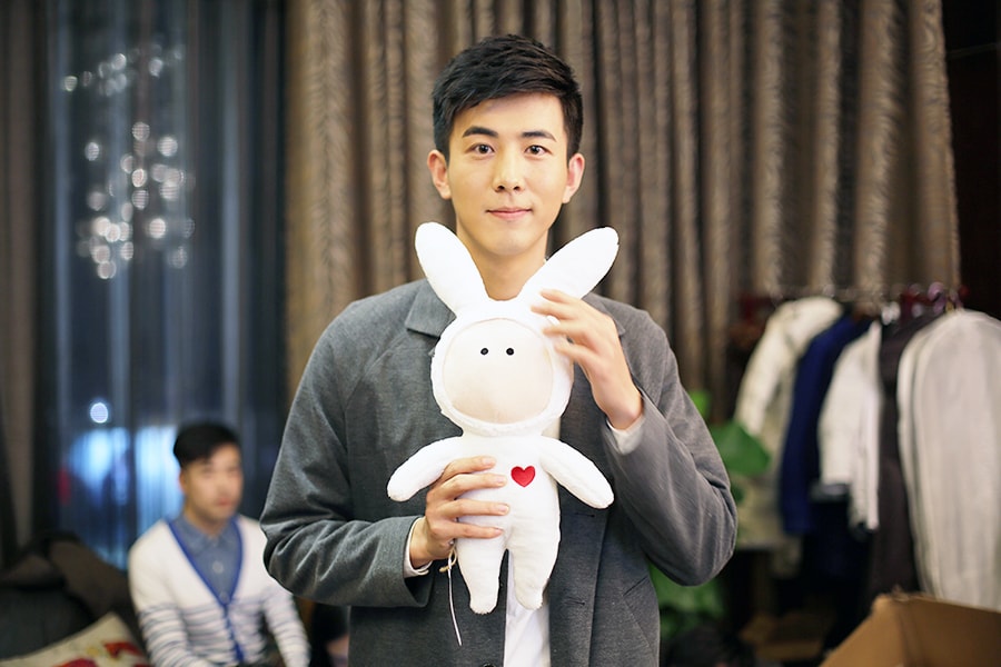 http://www.119127.cn/pics/star/pic/c6df/c6bfcb85aabce22aff8cc05032e4.jpg