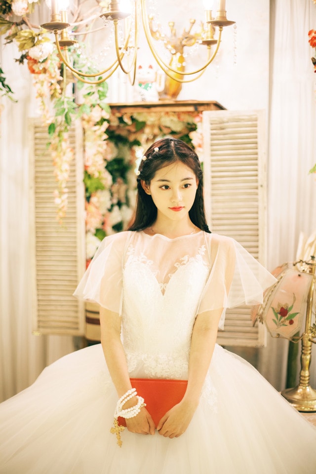 http://www.119127.cn/pics/star/pic/c6eb4e4fbbc6bf8cd9f6a3d8e334d573.jpg