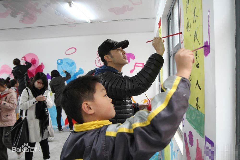 http://www.119127.cn/pics/star/pic/c7b9ba313897c7676d239f00ca9e0705.jpg