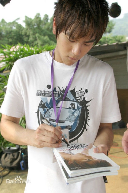 http://www.119127.cn/pics/star/pic/c956bc61b25264627ef00862dccd6547.jpg